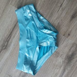 Cleo blue metallic pole shorts